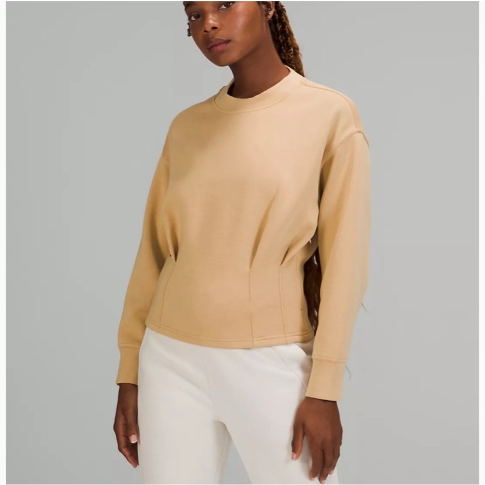 LULULEMON Gathered Waist Crew Pullover Pecan Tan Size 8
